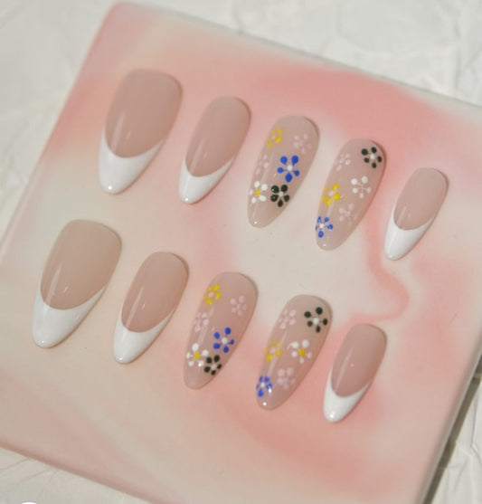 Floral Pure White
